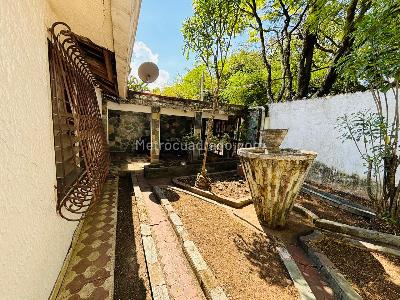 Casa de 4 alcobas en venta en El Refugio, Cali, 208 m² · foto 8 de 19