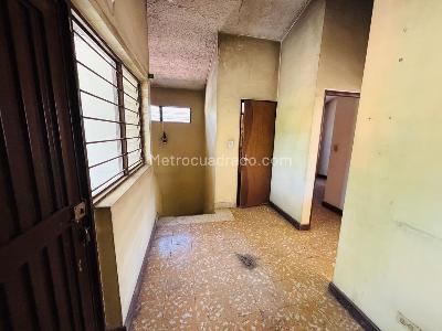Casa de 4 alcobas en venta en El Refugio, Cali, 208 m² · foto 16 de 19