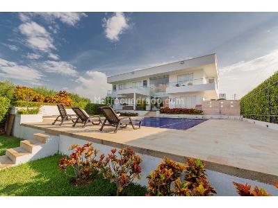 Casa de 5 alcobas en venta en Pance, Cali, 580 m² · foto 2 de 20