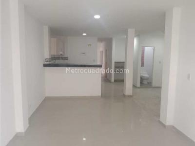 Casa de 5 alcobas en venta en Alfaguara, Cali, 240 m² · foto 2 de 20