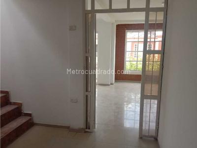 Casa de 5 alcobas en venta en Alfaguara, Cali, 240 m² · foto 9 de 20
