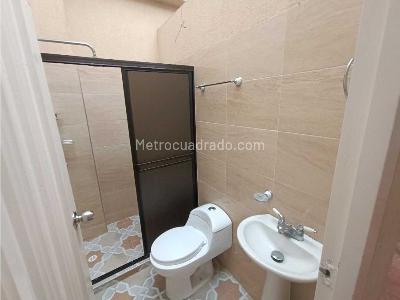 Casa de 3 alcobas en venta en El Trebol, Cali, 162 m² · foto 3 de 15