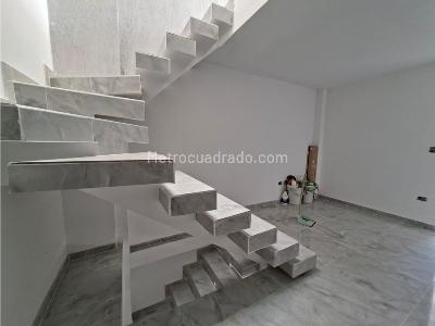Casa de 5 alcobas en venta en Ciudad 2000, Cali, 210 m² · foto 7 de 20