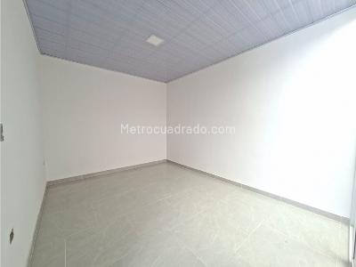 Casa de 5 alcobas en venta en Ciudad 2000, Cali, 210 m² · foto 11 de 20