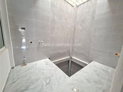 Casa de 5 alcobas en venta en Ciudad 2000, Cali, 210 m² · foto 12 de 20