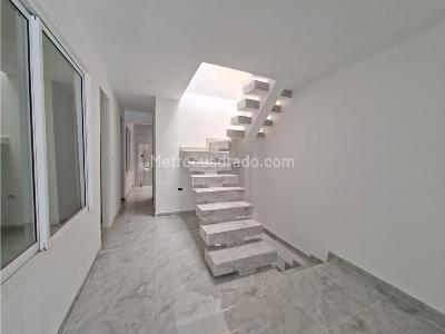 Casa de 5 alcobas en venta en Ciudad 2000, Cali, 210 m² · foto 16 de 20