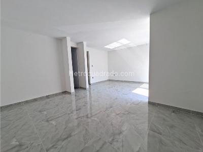 Casa de 5 alcobas en venta en Ciudad 2000, Cali, 210 m² · foto 19 de 20