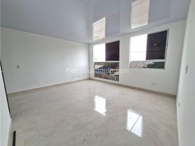 Apartamento de 2 alcobas en venta en Villa Del Lago, Cali, 44 m² · foto 3 de 15