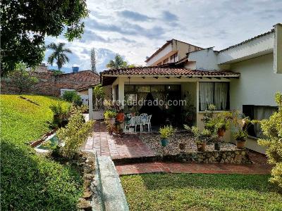 Casa de 4 alcobas en venta en Ciudad Jardin, Cali, 1581 m² · foto 4 de 20