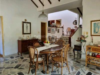 Casa de 4 alcobas en venta en Ciudad Jardin, Cali, 1581 m² · foto 8 de 20