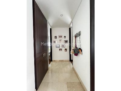 Apartamento de 3 alcobas en venta en Santa Teresita, Cali, 152 m² · foto 6 de 13