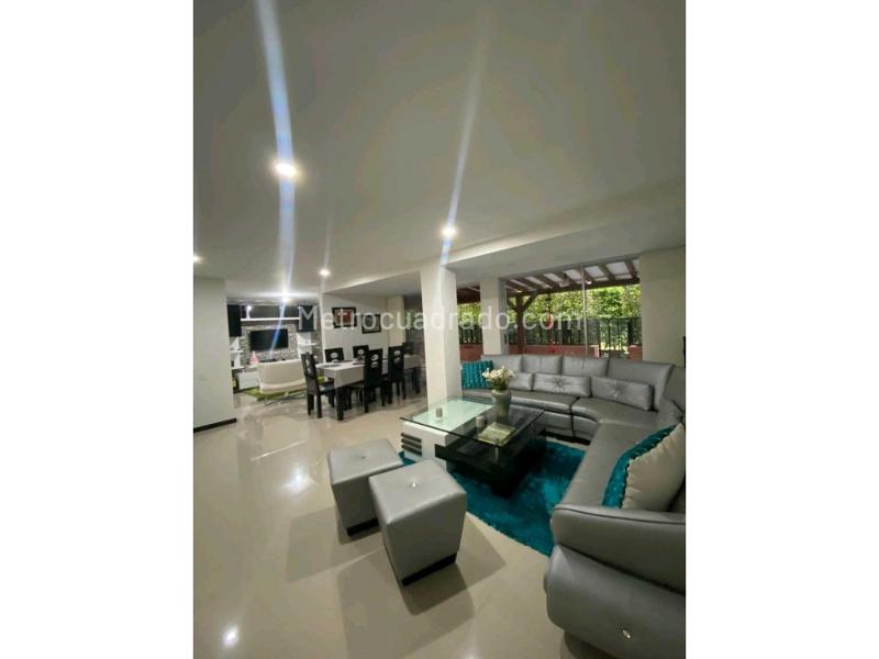 Casa – Cali, Comuna 22 - Vista 2