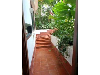 Casa de 4 alcobas en venta en Ciudad Jardin, Cali, 950 m² · foto 10 de 11