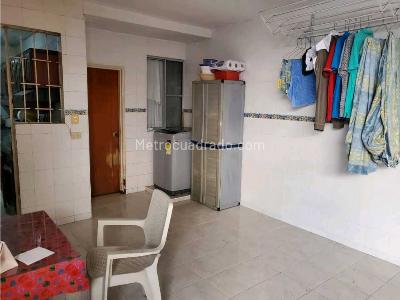 Casa de 4 alcobas en venta en Pampalinda, Cali, 212 m² · foto 11 de 15