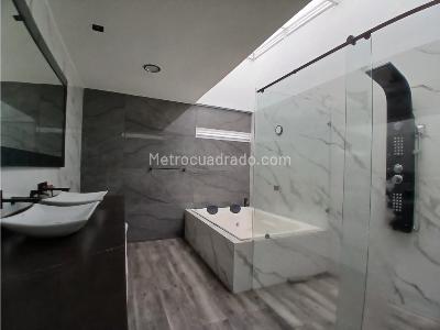 Casa de 3 alcobas en venta en San Joaquin, Cali, 289 m² · foto 16 de 20