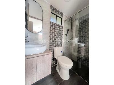 Apartamento de 2 alcobas en venta en Primitivo Crespo, Cali, 55 m² · foto 12 de 18