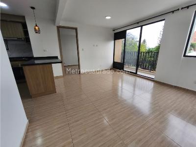 Apartamento de 2 alcobas en venta en Primitivo Crespo, Cali, 55 m² · foto 3 de 18