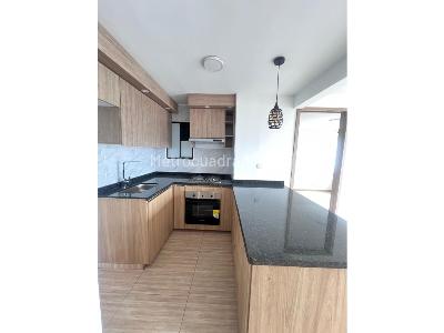 Apartamento de 2 alcobas en venta en Primitivo Crespo, Cali, 55 m² · foto 6 de 18
