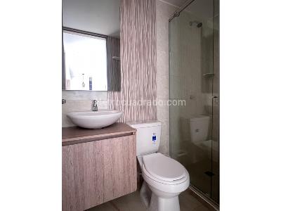 Apartamento de 2 alcobas en venta en Primitivo Crespo, Cali, 55 m² · foto 9 de 18