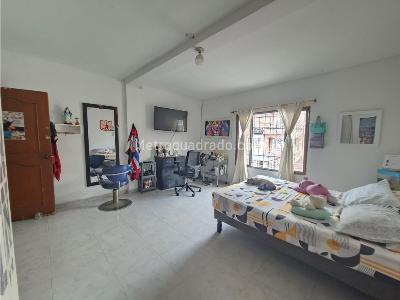 Casa de 5 alcobas en venta en Santa Fe \ Comuna 8, Cali, 123 m² · foto 8 de 16