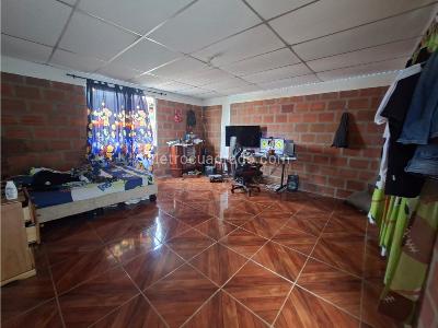 Casa de 5 alcobas en venta en Santa Fe \ Comuna 8, Cali, 123 m² · foto 12 de 16