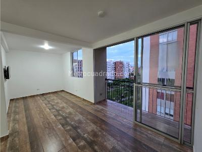 Apartamento de 2 alcobas en venta en Ciudad Melendez, Cali, 64 m² · foto 3 de 10