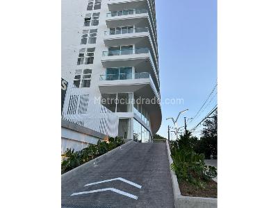 Apartamento de 3 alcobas en venta en Santa Monica \ Comuna 2, Cali, 179 m² · foto 2 de 20