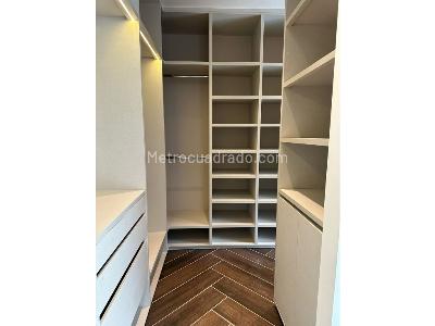 Apartamento de 3 alcobas en venta en Santa Monica \ Comuna 2, Cali, 179 m² · foto 17 de 20