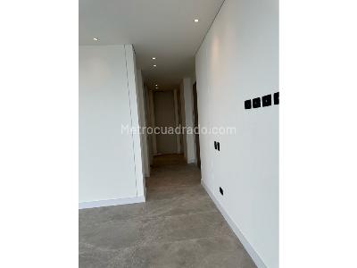 Apartamento de 3 alcobas en venta en Santa Monica \ Comuna 2, Cali, 179 m² · foto 18 de 20