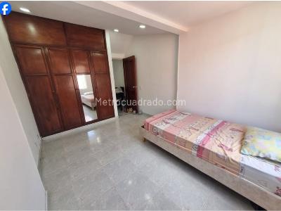 Casa de 4 alcobas en venta en El Limonar, Cali, 90 m² · foto 6 de 13