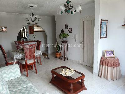 Apartamento de 3 alcobas en venta en Capri, Cali, 78 m² · foto 3 de 16