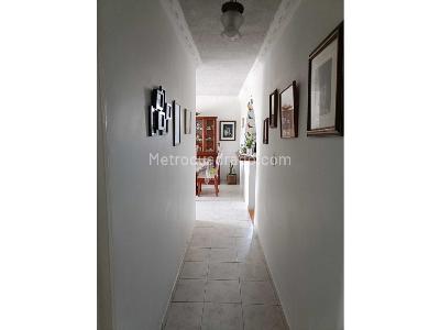 Apartamento de 3 alcobas en venta en Capri, Cali, 78 m² · foto 14 de 16