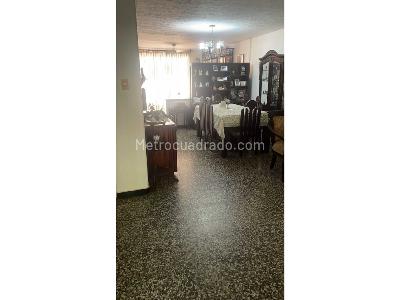 Casa de 4 alcobas en venta en Pampalinda, Cali, 212 m² · foto 7 de 17