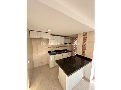 Apartamento de 3 alcobas en venta en Valle De Lili \Comuna 17, Cali, 60 m² · foto 2 de 7