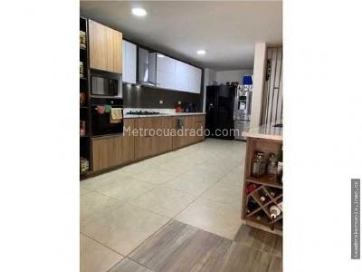 Casa de 4 alcobas en venta en Prados Del Norte, Cali, 235 m² · foto 4 de 16