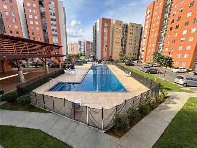 Apartamento de 2 alcobas en venta en Ciudad Melendez/ Comuna 18, Cali, 65 m² · foto 3 de 20