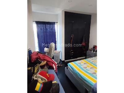 Casa de 5 alcobas en venta en 12 De Octubre, Cali, 210 m² · foto 17 de 20