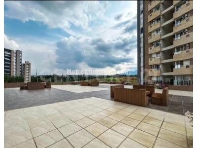 Apartamento de 3 alcobas en venta en Valle De Lili \Comuna 17, Cali, 92 m² · foto 13 de 16