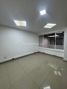 Casa de 4 alcobas en venta en El Gran Limonar Iii, Cali, 320 m² · foto 10 de 20
