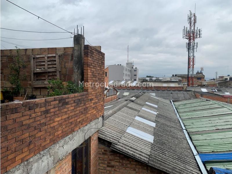 Bodega en Venta, Rafael Uribe, Bogotá D.C. - Más