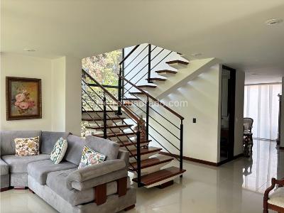 Casa de 4 alcobas en venta en Hacienda La Luna, Chía, 329 m² · foto 4 de 20