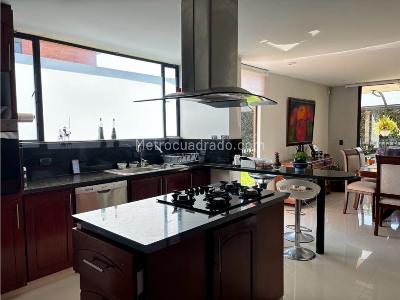 Casa de 4 alcobas en venta en Hacienda La Luna, Chía, 329 m² · foto 6 de 20