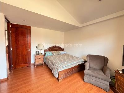 Casa de 4 alcobas en venta en Hacienda La Luna, Chía, 329 m² · foto 19 de 20