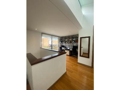Casa de 4 alcobas en venta en La Naveta, Cajicá, 208 m² · foto 2 de 18