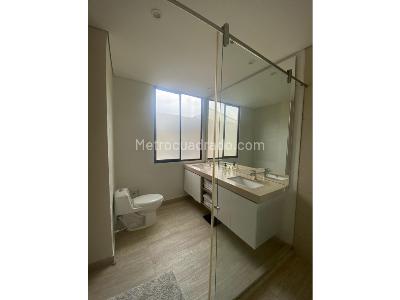Casa de 4 alcobas en venta en La Naveta, Cajicá, 208 m² · foto 3 de 18