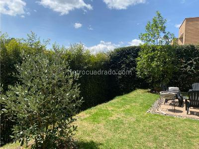 Casa de 4 alcobas en venta en La Naveta, Cajicá, 208 m² · foto 9 de 18
