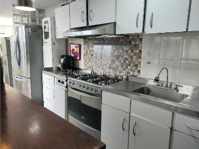 Casa de 5 alcobas en venta en Santa Barbara Oriental, Bogotá, 189 m² · foto 14 de 20