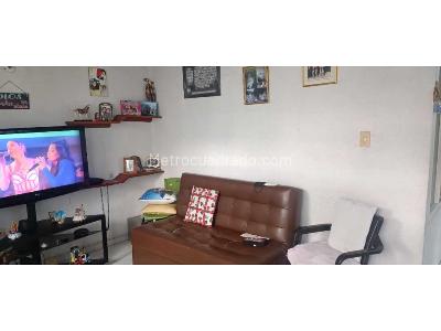 Casa de 5 alcobas en venta en Carvajal, Bogotá, 333 m² · foto 8 de 9