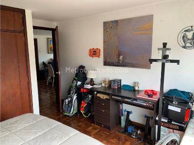 Apartamento de 3 alcobas en venta en La Castellana, Bogotá, 152 m² · foto 5 de 20