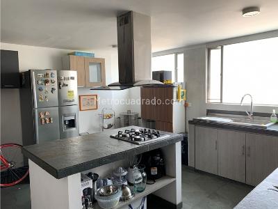 Apartamento de 3 alcobas en venta en La Castellana, Bogotá, 152 m² · foto 9 de 20